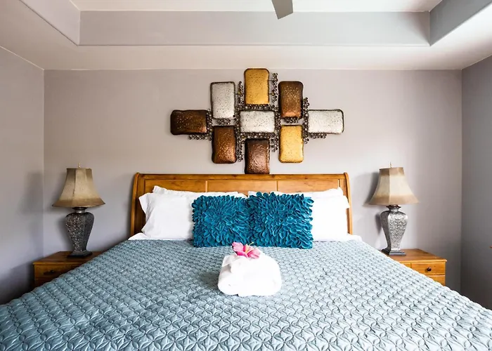 Holiday home Saguaro Sunrise -luxe With Balcony & Pool