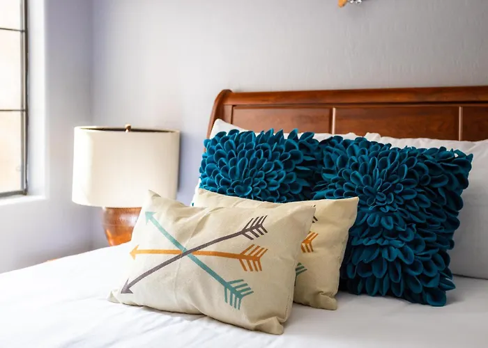 Holiday home Saguaro Sunrise -luxe With Balcony & Pool Scottsdale