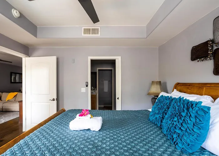 Saguaro Sunrise -luxe With Balcony & Pool Scottsdale