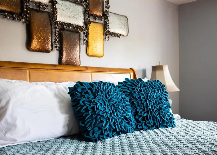 Saguaro Sunrise -luxe With Balcony & Pool Holiday home *